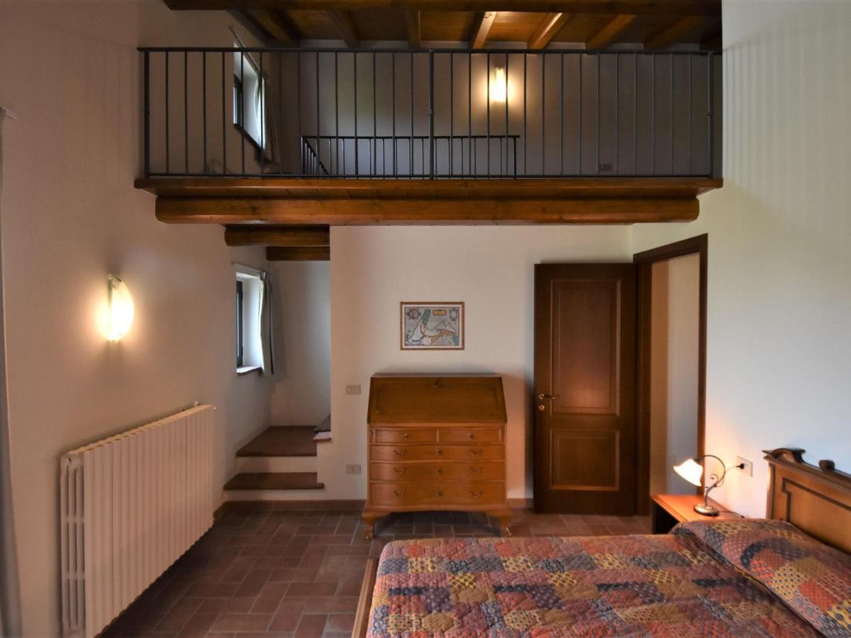 Castana  Apartment La Corte Bricca - Trilo B By Interhome מראה חיצוני תמונה